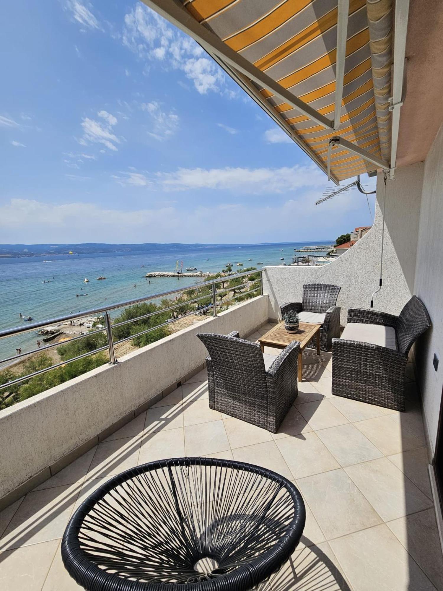 Filip Apartment Omiš Exteriör bild