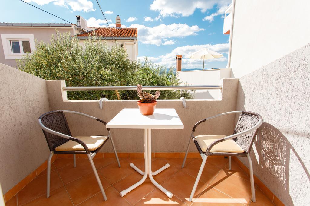 Filip Apartment Omiš Rum bild
