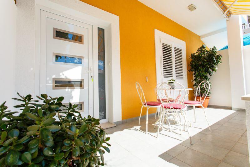 Filip Apartment Omiš Exteriör bild